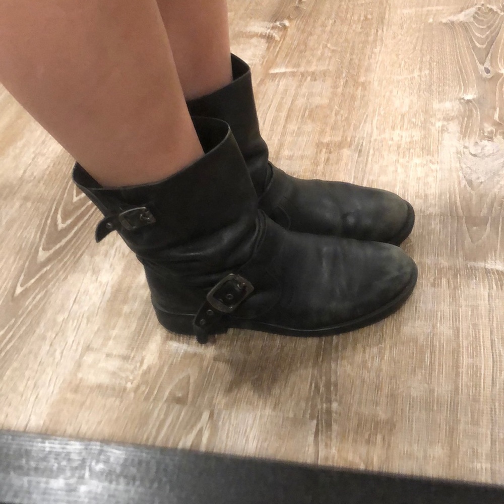 Frye Engineer Pull On Boot - Picture 5 of 7